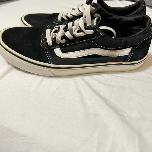 Vans men’s tennis shoes black/white size 8.5 - Picture 11 of 12